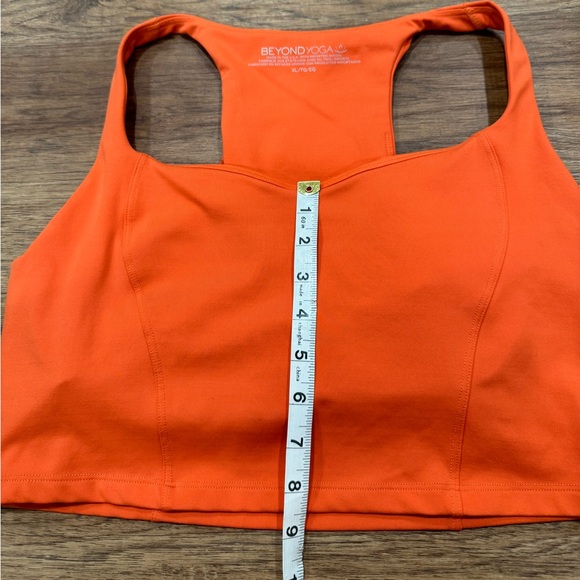 Beyond Yoga powerbeyond intensity racerback cropped tank size XL - Picture 13 of 13